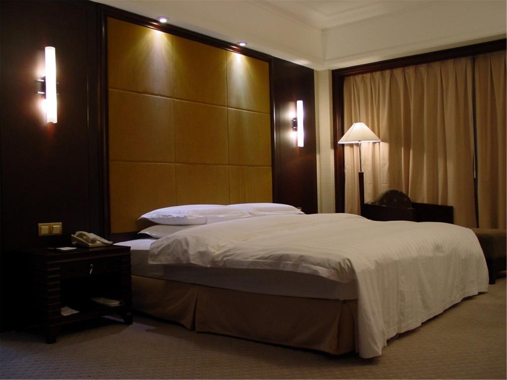 Guangzhou Hotel Пекин Экстерьер фото