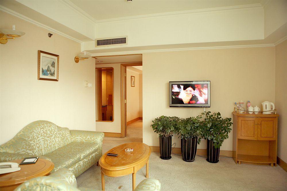 Guangzhou Hotel Пекин Экстерьер фото